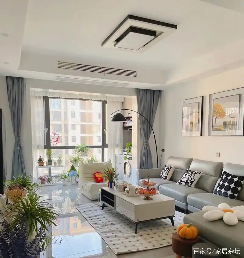 客厅面积小,乳胶漆的颜色选择很关键!选对了,客厅宽敞明亮