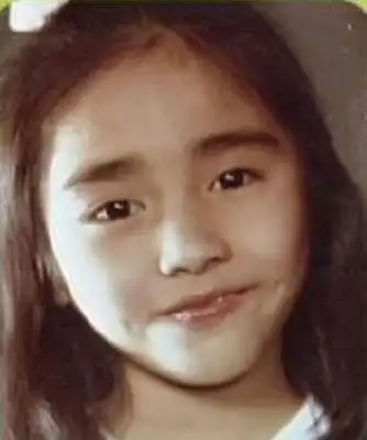 p>黎姿,1971年10月1日出生于中国香港,祖籍 a target="_blank" href=