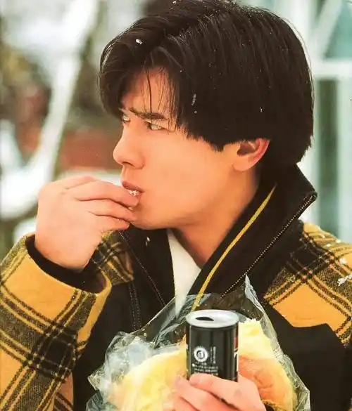 年轻时的郭富城,颜值吊打无数鲜肉小生_郭天王_四大_潮流