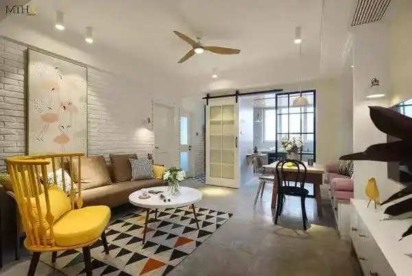 两居改三居这样设计既增加房间又不降居住体验