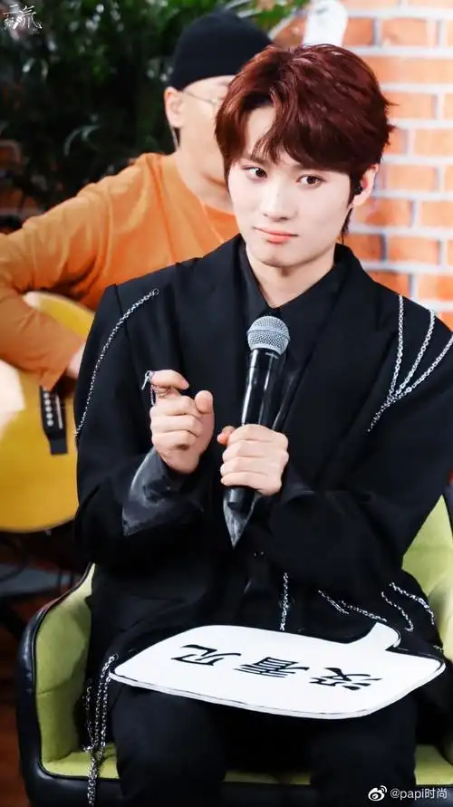 摇一摇 水感闪耀##井胧直播