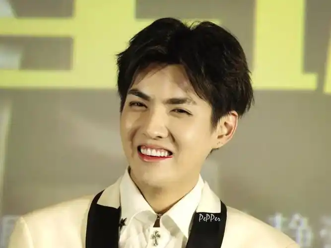 是要减分的哟～当然同样这个问题也可以靠矫正牙齿得到一定程度的改善