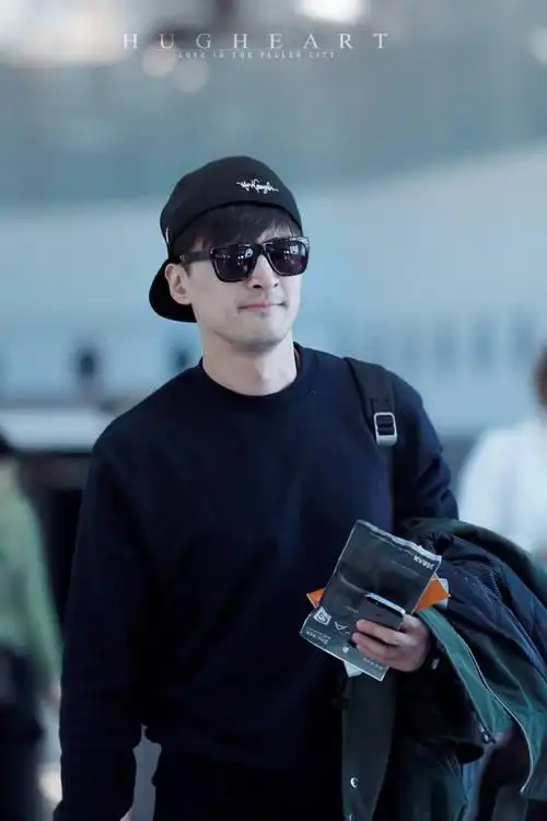 【胡歌经典造型回顾之30】