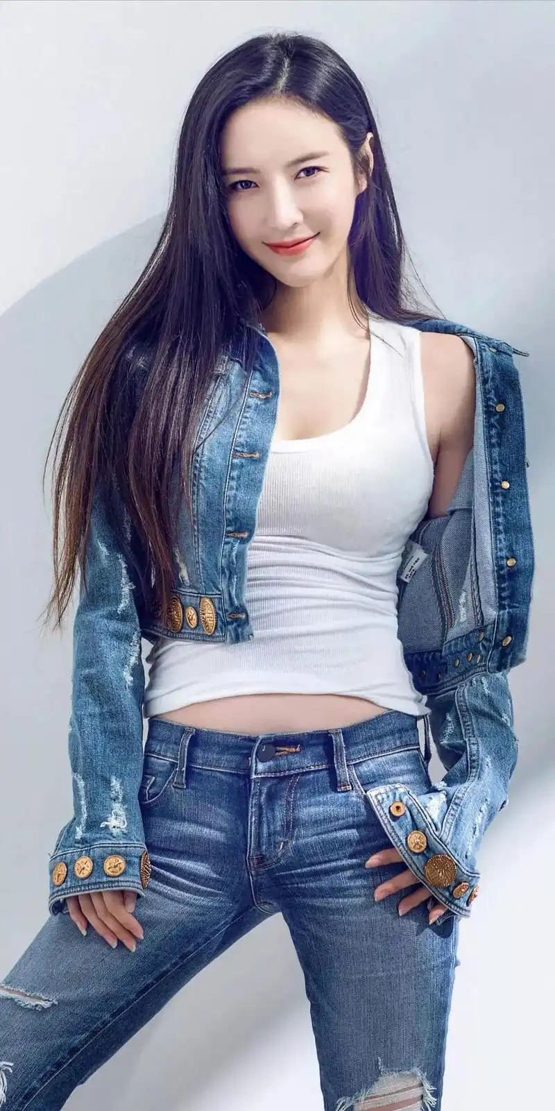 山东美女明星孙晶晶,性感迷人,美得让人心醉