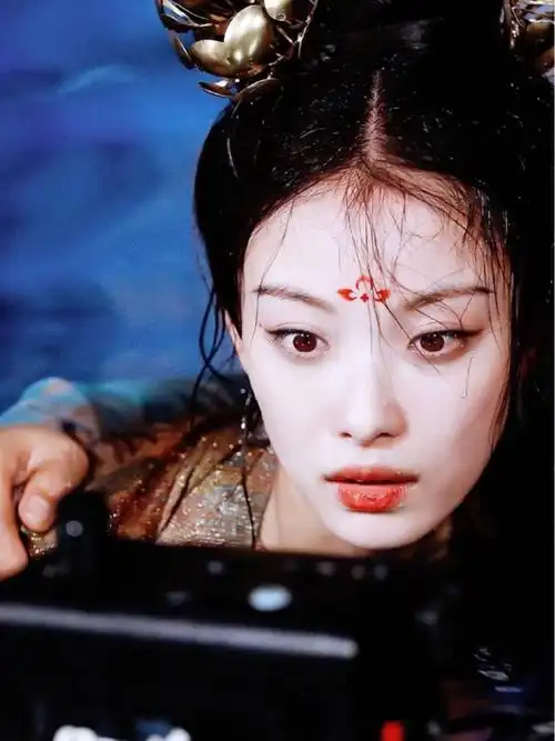 倪妮的古装剧《宸汐缘》播上了,真心说,倪妮在挑戏这方面真的是没什么