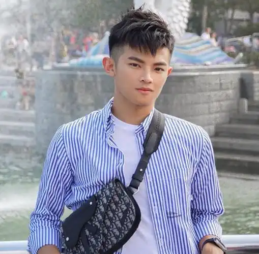 发际线高的男生,千万别错过这3款发型,时尚,个性,显帅气