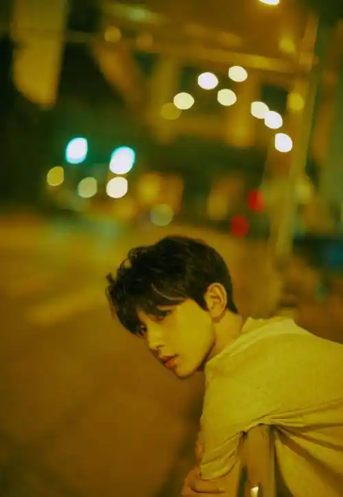 郭俊辰:极具有少年感,鲜美呆萌的气质,让人不得不爱