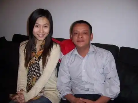 酷马名店总经理罗平安先生与广东电视台著名主持李津小姐合影