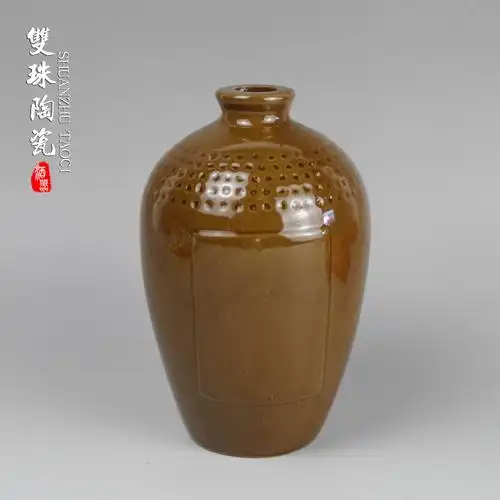 宜兴陶瓷酒瓶一斤白酒陶土酒坛上釉光面空酒瓶几何贴字小坛子