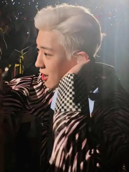 压箱底的灿烈的生图,快来姐妹们#exo朴灿烈  #朴灿烈