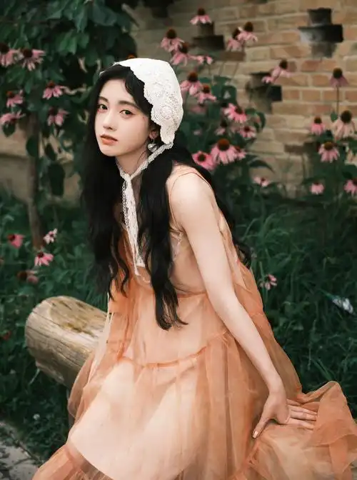 鞠婧祎夏末旅行随拍田园少女风的鞠姐真的好美好清新啊