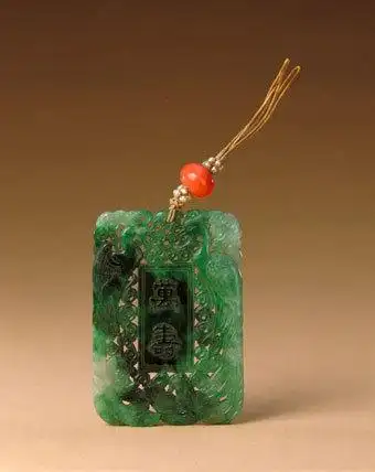 盘点藏于故宫的天价翡翠