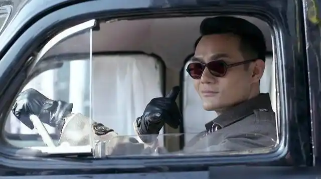 10个民国剧特工任嘉伦秋蝉穿西装风衣皮衣帅到没朋友