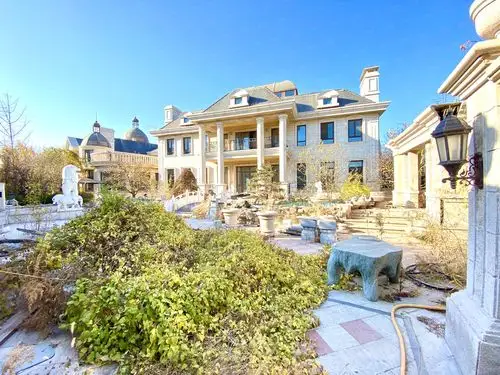 财富公馆 景观独栋 急用钱急售 2000平 有钥匙