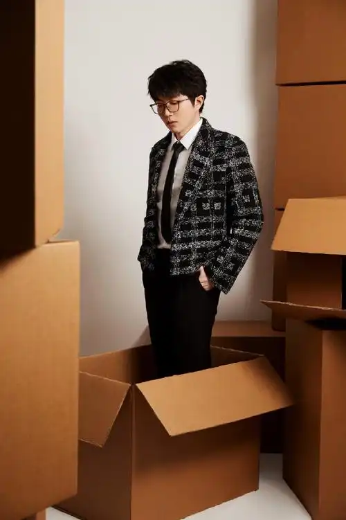 微博之夜开箱开出毛不易##毛不易在微博之夜后台发货