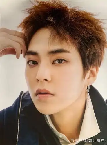 exo成员chen个人solo专辑准备中,预计10月初回归,期待!