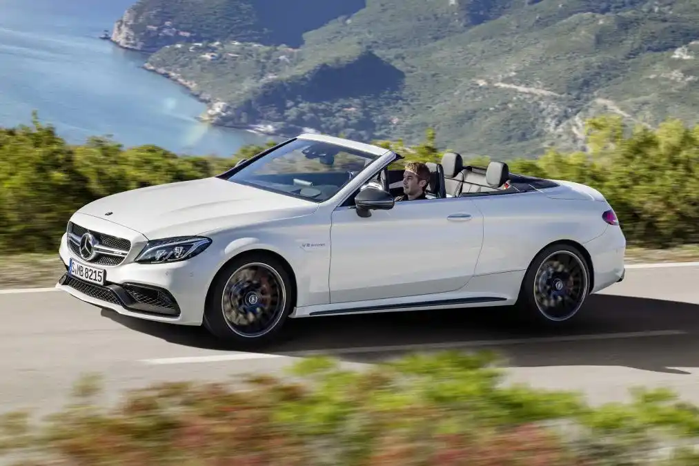 敞篷车20万以下四座(敞篷车20万以下四座车有哪些)