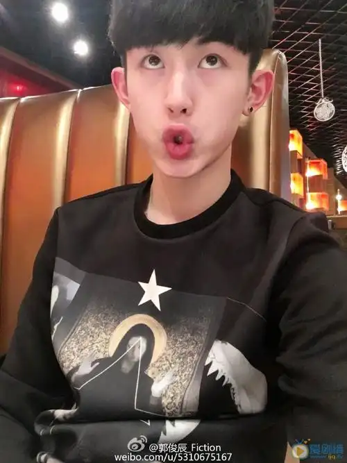 郭俊辰高清写真_郭俊辰高清剧照