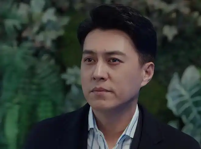 好家伙靳东新剧开播就被一二星刷屏观众弃剧理由出奇一致