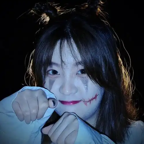 万圣节的可爱鬼