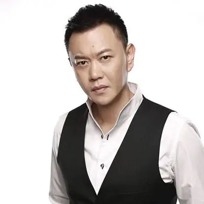 冯嘉怡,1969年7月10日出生于北京,华语影视男演员.