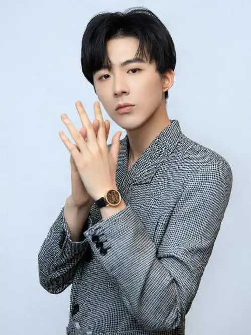 刘宇宁经纪人工作室15201879909