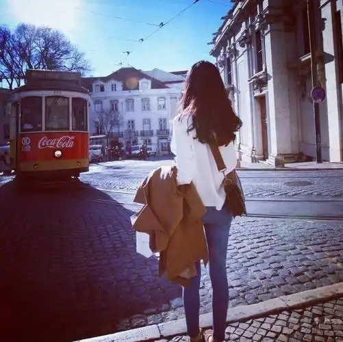 74 背影女神- [女生头像][男生头像][情侣头像] [一对] [中系头像]