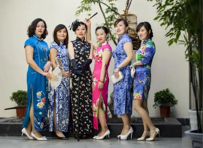 国粹服饰-旗袍 - 美篇