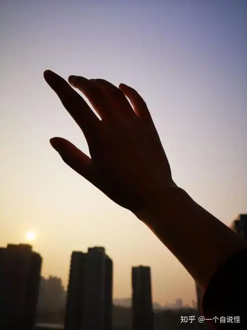 怎么拍手好看?(拍照)?