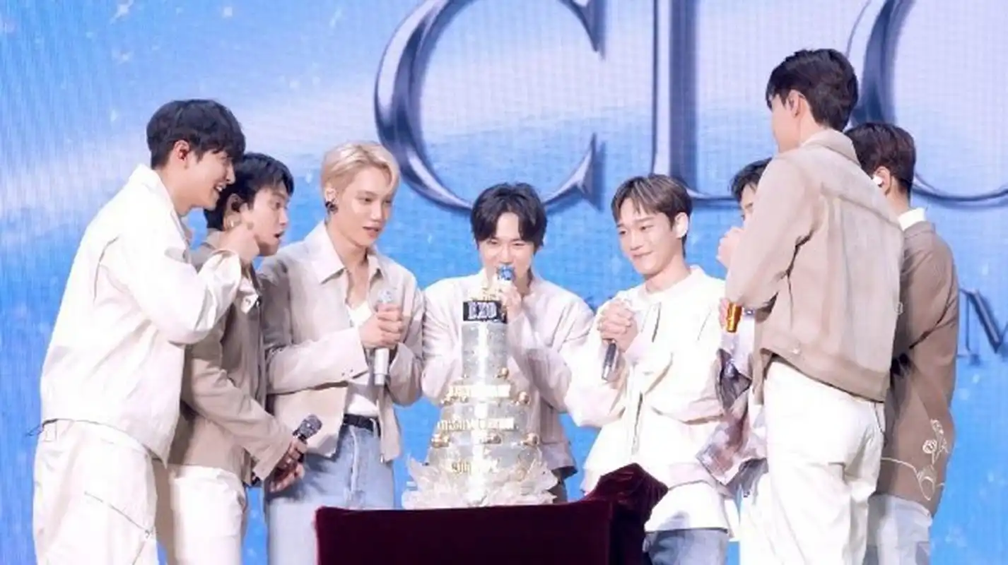 那之前是因为什么解散了还是没有合体营业了,怎么突然就回归了.