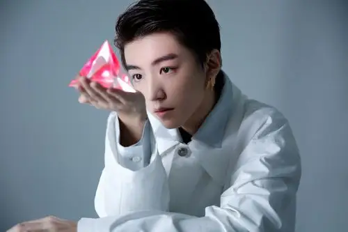 王俊凯x2020时装开年刊未来已达不待来日