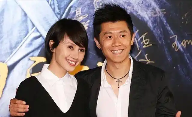 袁泉:出道22年只拼演技,与影帝老公的爱情令人动容_夏雨_事业心_小