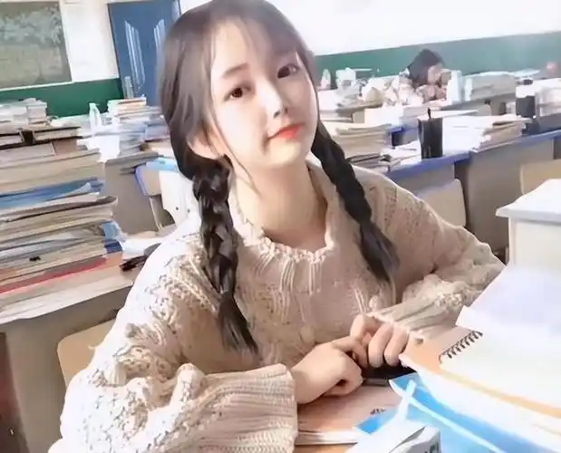 初中女生自带优越感的行为同学不在意本人却在沾沾自喜