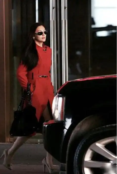 年轻时的张雨绮就是现实版千颂伊美得明艳张扬怀念10年前的她