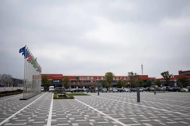 曾背负近两百件诉讼的松江泗泾"食品城"又活了_商户_园区_泗泾镇