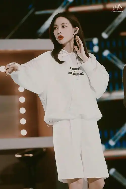 乘风破浪之后继续扬帆远航, 王霏霏美图楼(9.11已.