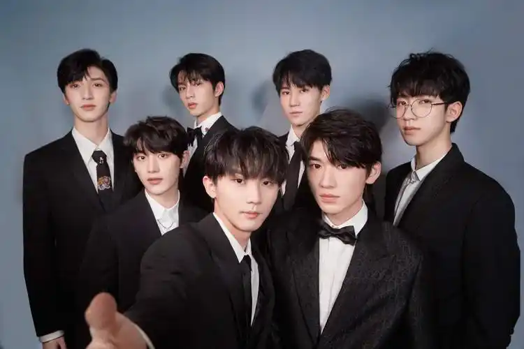 时代少年团成立时间和出道日介绍