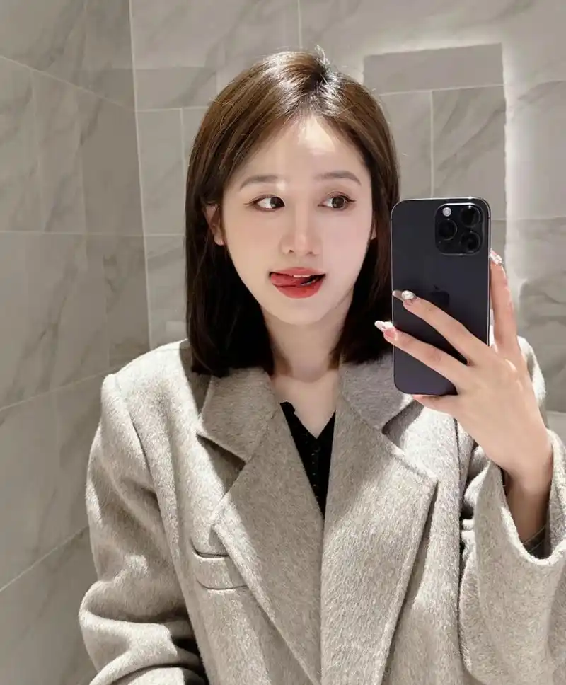 2023 春夏发型 齐肩锁骨发 2023 春夏发型 齐肩锁骨发 减龄 气质 甜美