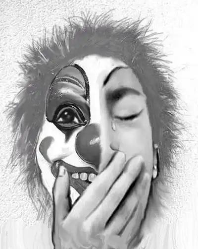 一绘半男在张丑脸戴鸦半的个边求脸边笑画哭涂.脸神,具小图生大面