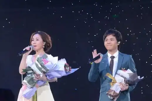 郑源的全部歌曲大全,郑源的歌曲(郑源的歌曲秋天的风)