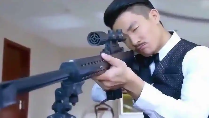 手一枪爆头为你推荐自动连播04:48真实改编,还原"孙红雷买瓜"事件全貌