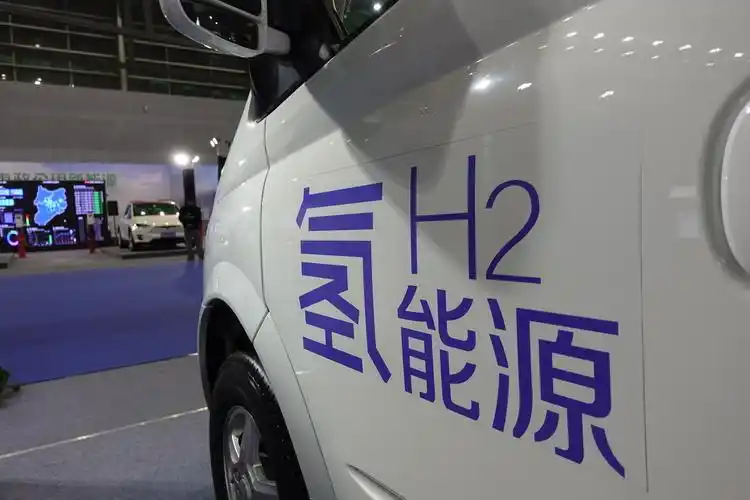 2019年中国氢燃料电池汽车产量3018辆同比增长8641