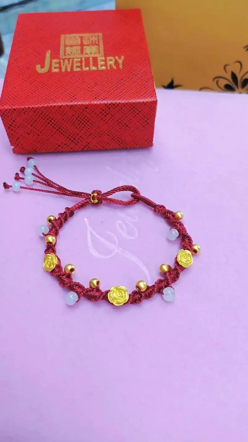 来一组纯手工编绳#实物分享 #手链编织串珠 #黄金首饰 #天 - 抖音