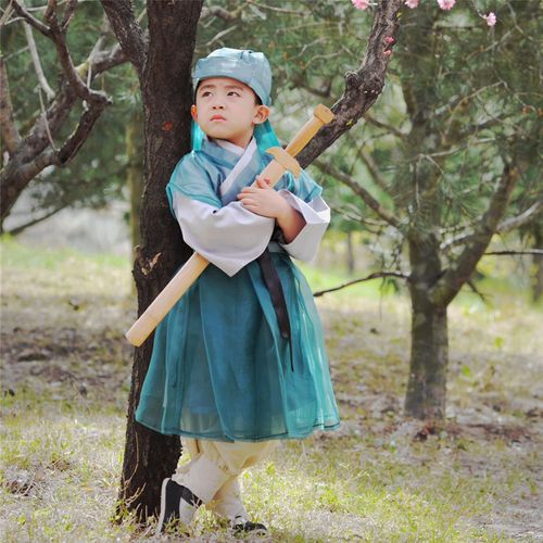 男孩汉服古装男童演出服中国风唐装小宝宝服装侠客公子儿童表演秋