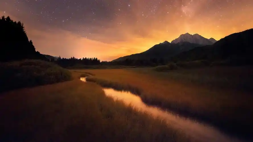 壁纸 草,小溪,山,早晨 3840x2160 uhd 4k 高清壁纸, 图片, 照片