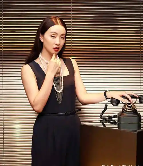 陶虹48岁身材太火辣!