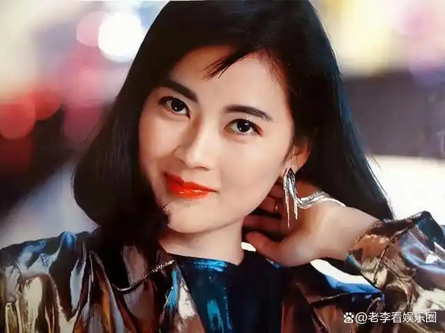 谭小燕:因《便衣警察》爆红,成为90年代三大美人之一,性感明艳