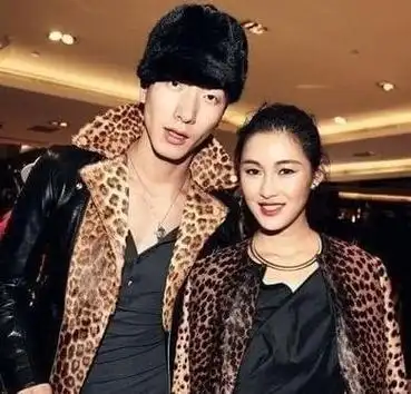 张亮的老婆是谁 张亮离婚了吗 张亮离婚丑闻被爆_网易订阅