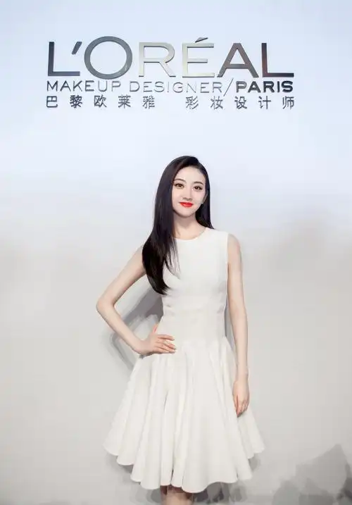 景甜代言国际品牌加入明星梦之队 潜力无限