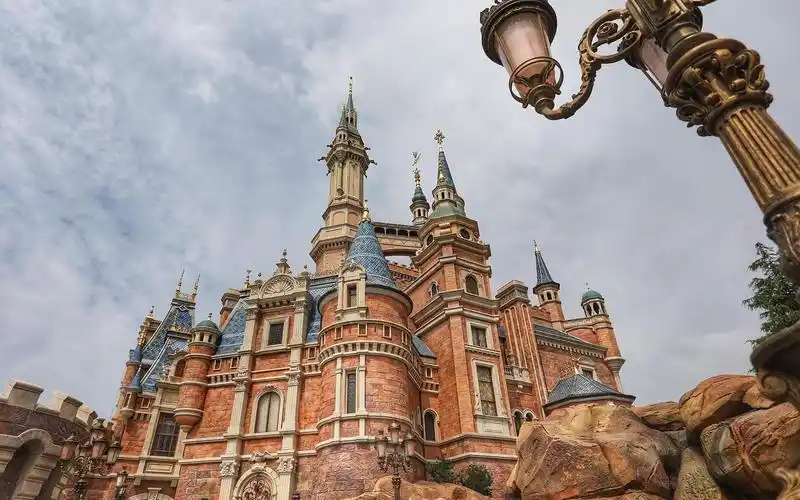 迪士尼精美建筑图片电脑壁纸